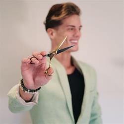 Victoriously Hair, Zolder openingstijden