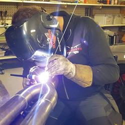 Bollaerts custom works, Tienen openingstijden
