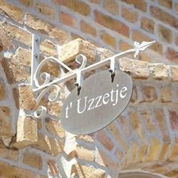 T Uzzetje, Nieuwpoort openingstijden