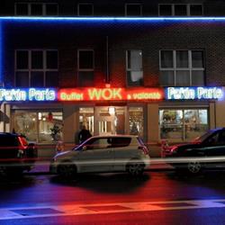 Pékin - Paris, Luik openingstijden