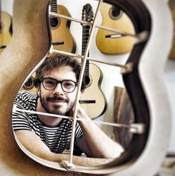 Tim Duyck guitars, Veurne openingstijden