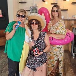 Le Salon, Doornik openingstijden