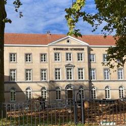 Basisschool Het Kleine Atheneum Hasselt, openingstijden