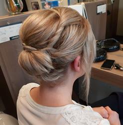 Kapsalon Très Jolien, Zonnebeke openingstijden