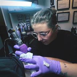 Tattoo by Lou, Kortrijk openingstijden