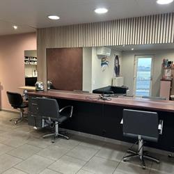 Leslie coiffure, Doornik openingstijden