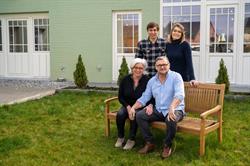 Vetolob, Lobbes openingstijden