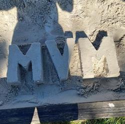 MVM Construction, Mettet openingstijden