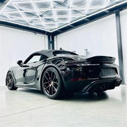 Prestige Car Detailing - Your dreamcar, our passion, Overpelt openingstijden
